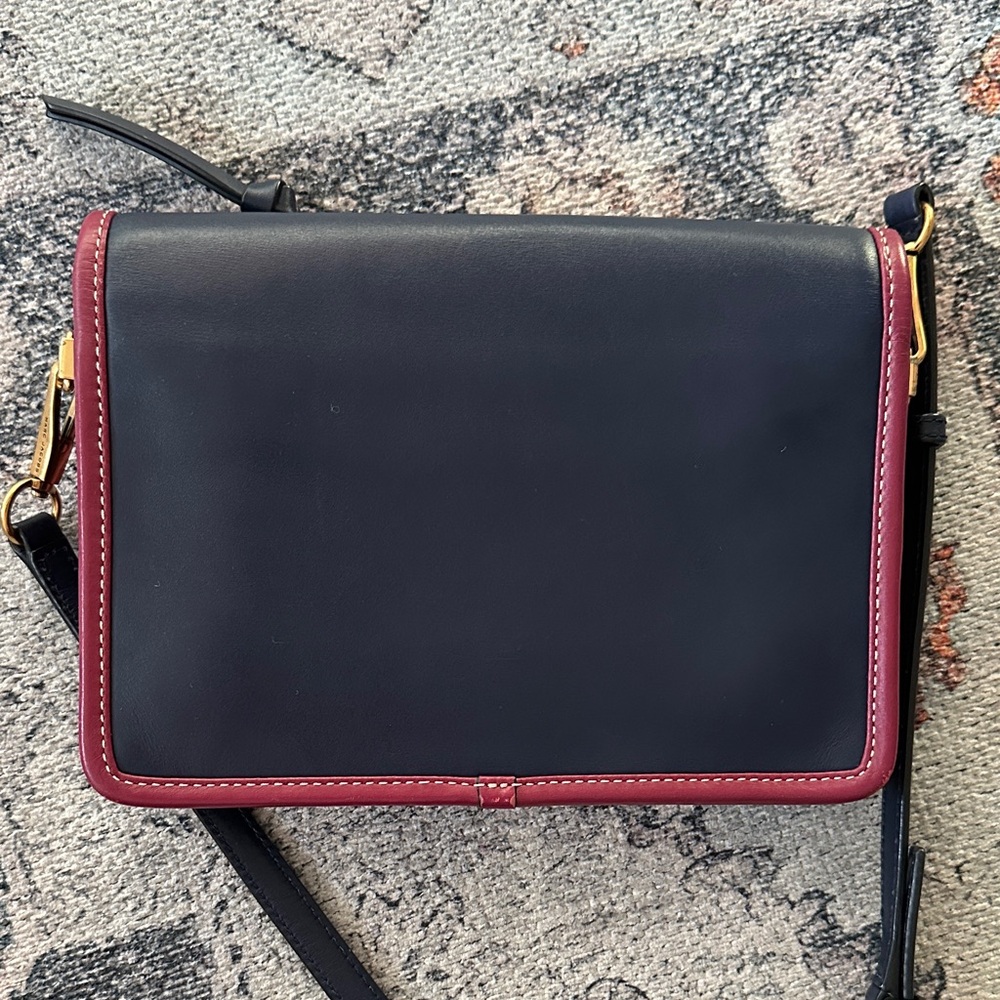 Marc Jacobs Navy Blue and Burgundy Women's crossbody bag - Picture 3 of 7